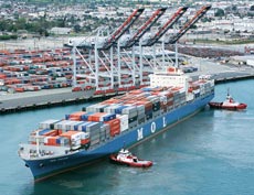Cargo ship at port full of shipping containers (Credit: Port of Los Angeles)